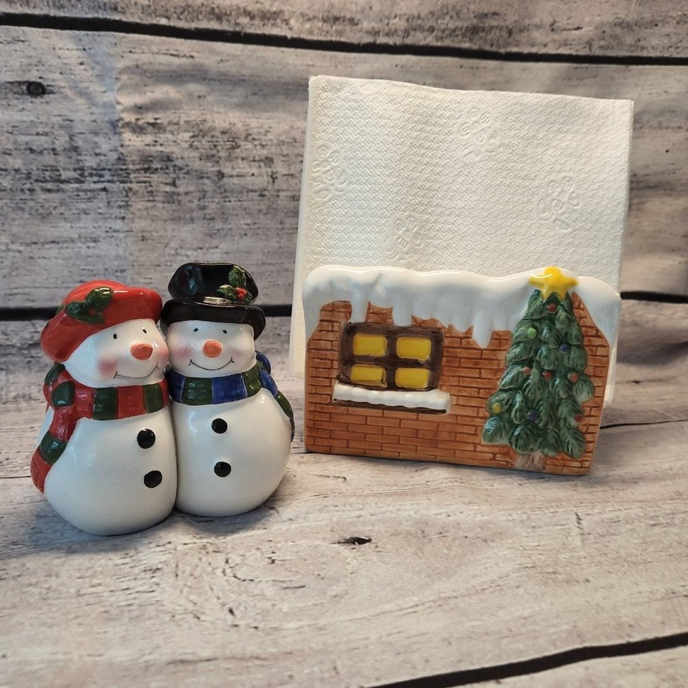 Mr. & Mrs. Snowman Salt and Pepper Shakers Napkin Holder Frosty Christmas Xmas